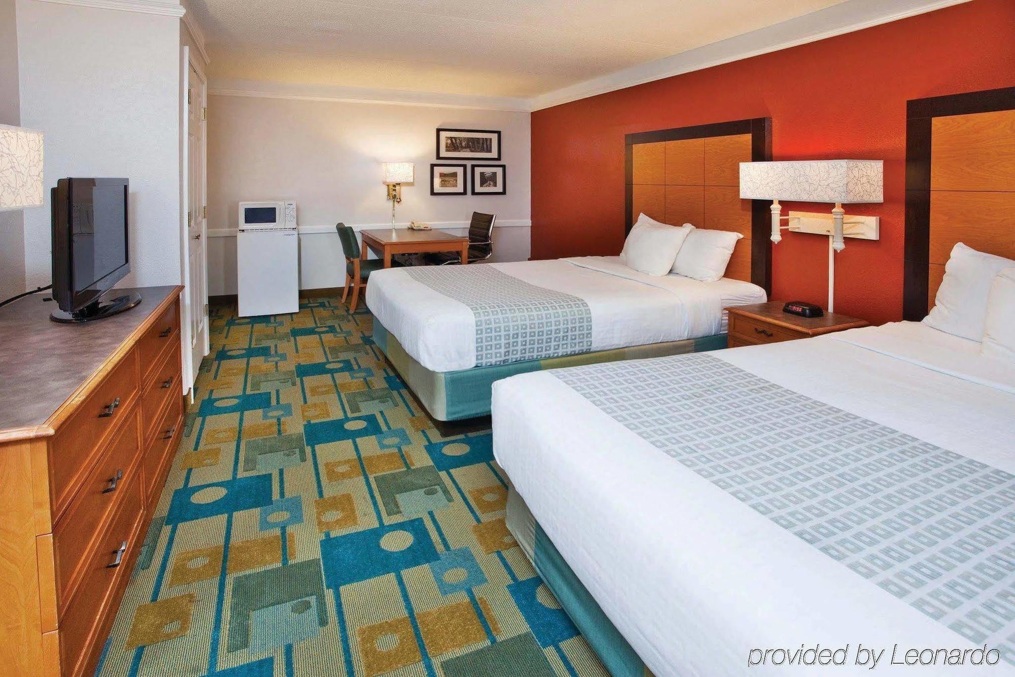 La Quinta Inn By Wyndham Savannah Midtown Zewnętrze zdjęcie